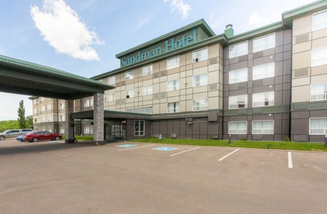 Sandman Hotel Red Deer